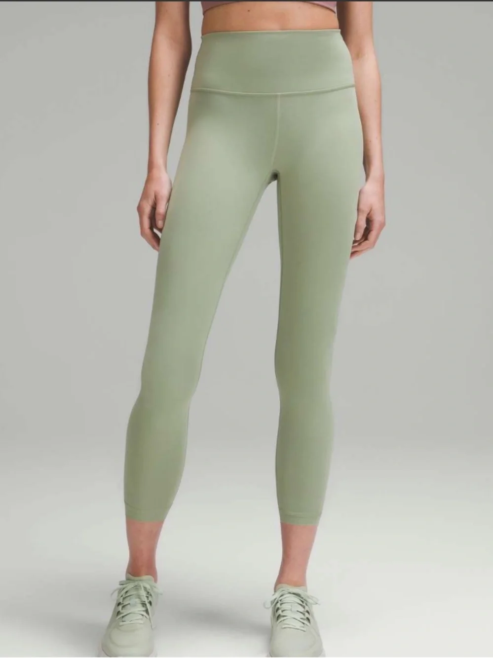 Lululemon wunder train tights 25” misty green